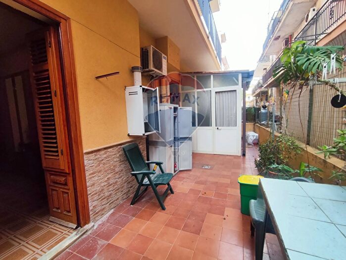Appartamento con 5 locali in vendita in Via Salvatore Aldisio, Bagheria