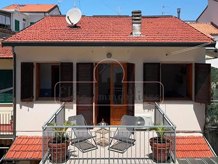Casa bilocale in affitto in Viareggio