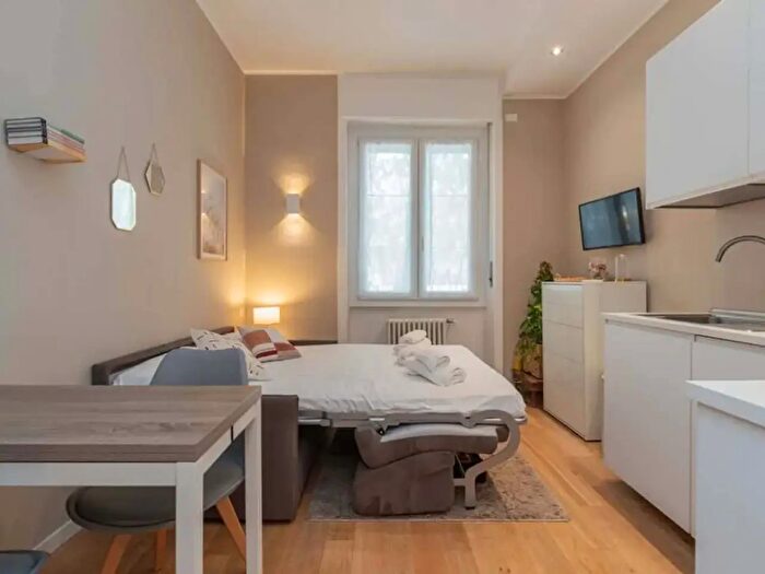 Appartamento monolocale in affitto in Viale Argonne, Milano