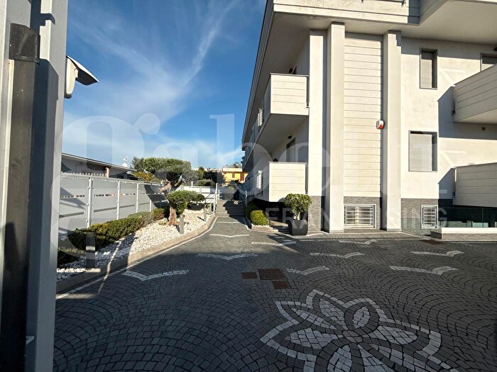 Casa con 6 locali in vendita in Via Aquino, Scafati