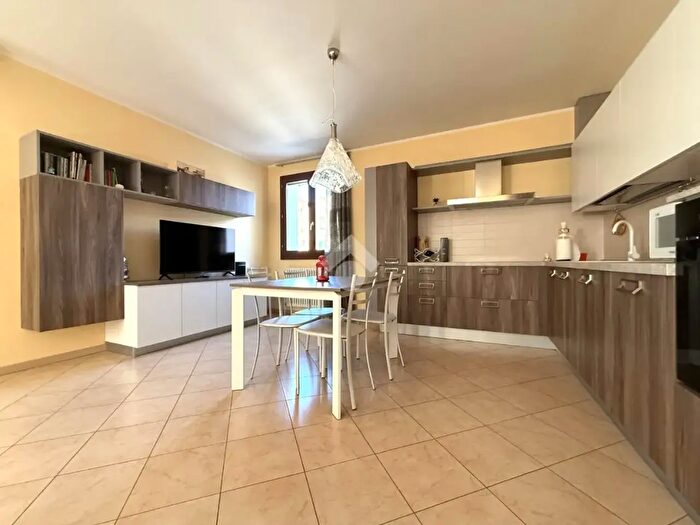 Appartamento con 5 locali in vendita in Via Giacomo Matteotti, Soresina
