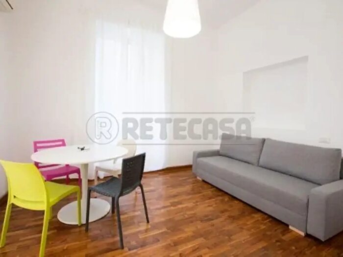 Appartamento bilocale in vendita in Via Speranzella, Napoli