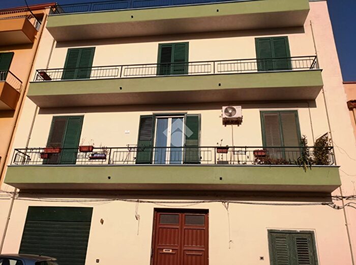 Appartamento bilocale in vendita in Via Badia, Palermo