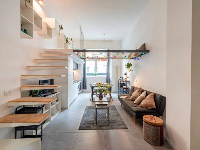 Appartamento bilocale in affitto in Via Carlo d'Adda, Navigli Darsena, Milano