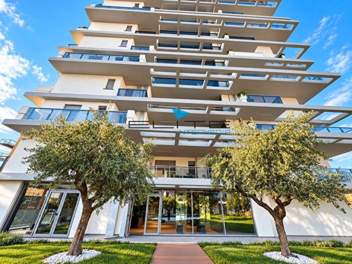 Appartamento trilocale in affitto in Via Italica, Porta Nuova, Pescara