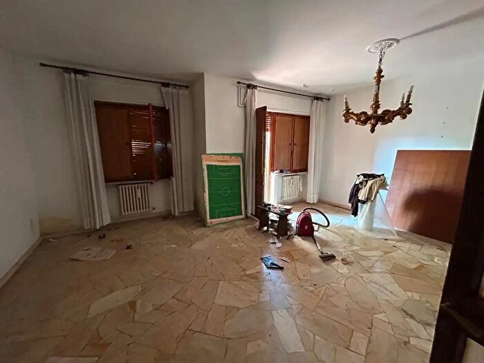 Appartamento con 7 locali in vendita in Rospero, Siena