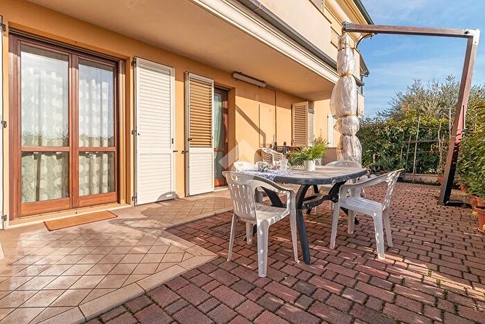 Appartamento con 5 locali in vendita in Via Malva Sud, Cervia