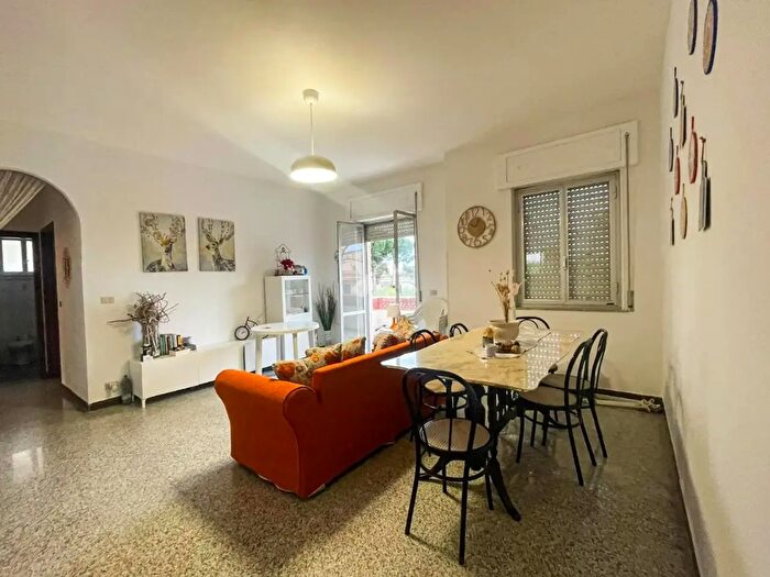 Appartamento quadrilocale in vendita in Contrada Cartolano, Falerna