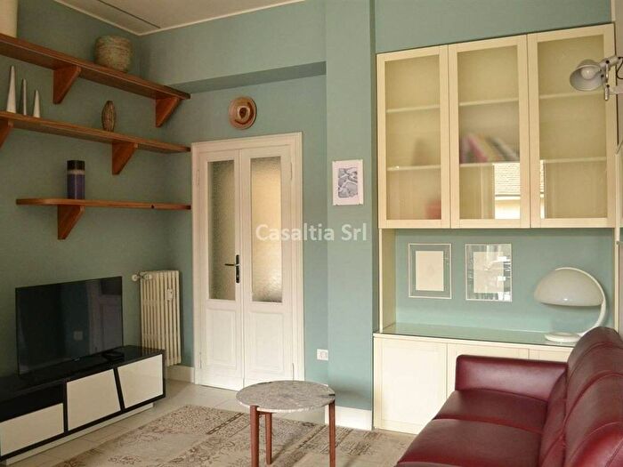 Appartamento trilocale in affitto in via Francesco Viganò, Garibaldi Corso Como, Milano