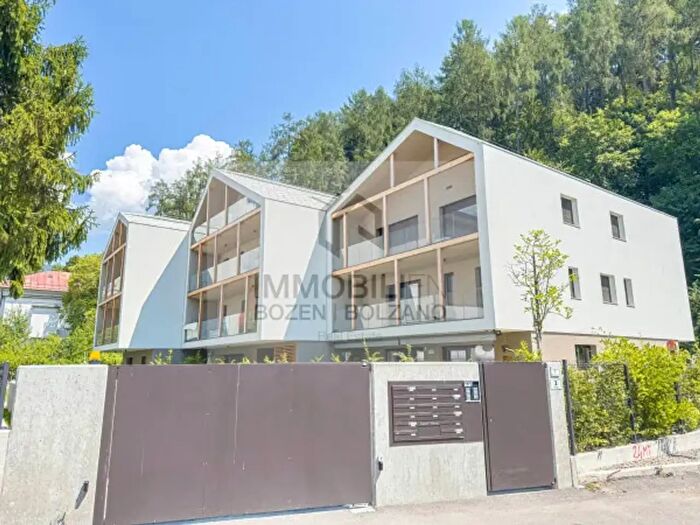 Appartamento trilocale in vendita in Via Tobl, Brunico