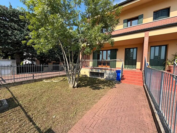 Casa con 5 locali in vendita in Via Dante, Cologna Veneta