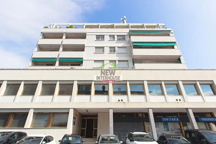 Case in Vendita e in Affitto - 3