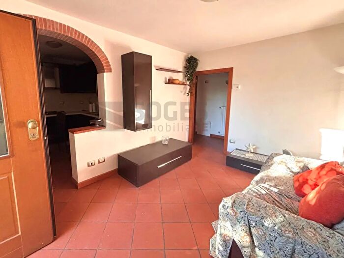 Casa con 6 locali in vendita in Via l Pignotti, Reggello