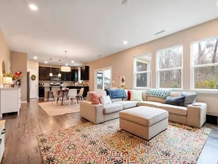 Appartamento trilocale in vendita in Via Bari, Brescia