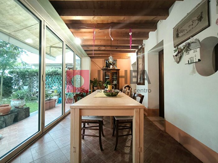 Casa quadrilocale in vendita in Via Giovanni Girardini, Treviso