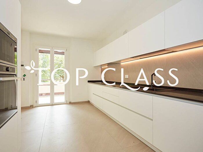 Casa con 6 locali in affitto in Via dei Longobardi, Milano, Basiglio