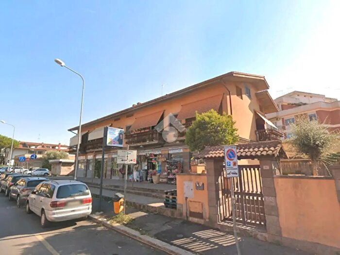 Appartamento bilocale in vendita in Viale di Marino, Ciampino
