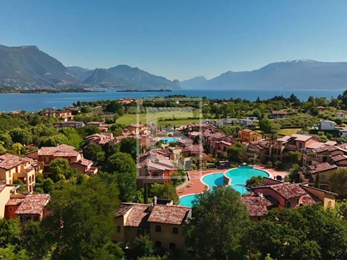Appartamento bilocale in vendita in Via del Torchio F, Manerba Del Garda
