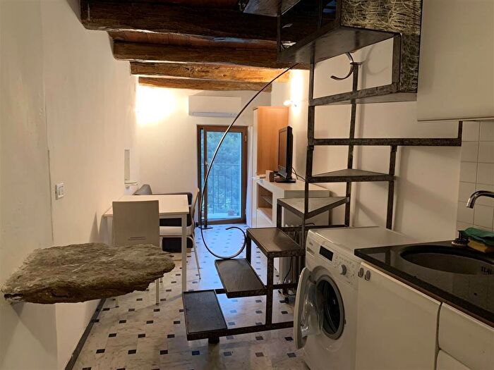 Appartamento bilocale in affitto in case badino, Noli