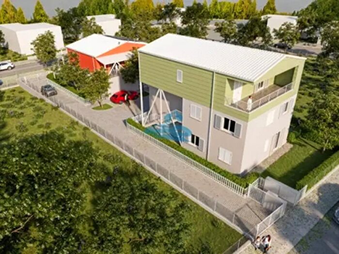 Appartamento quadrilocale in vendita in Via delle Margherite, Ravenna