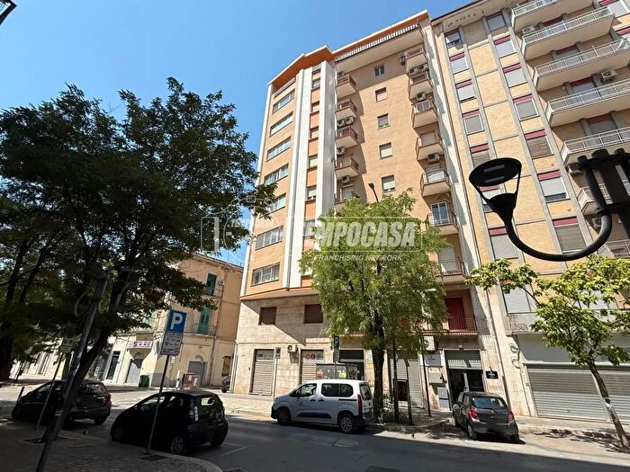 Appartamento quadrilocale in vendita in Via Giacomo Matteotti, Foggia
