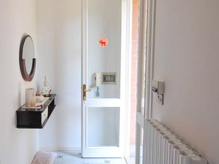 Appartamento bilocale in affitto in Via Novembre, Centro, Rio Saliceto