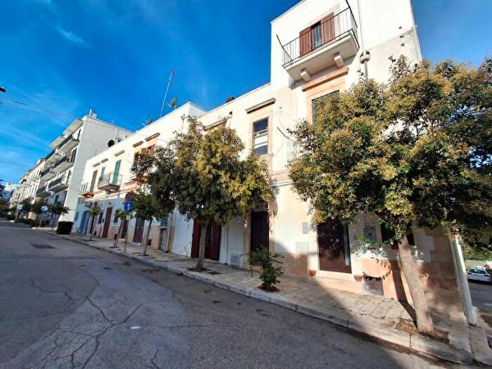 Appartamento bilocale in vendita in Via Cesare Battisti, Noci