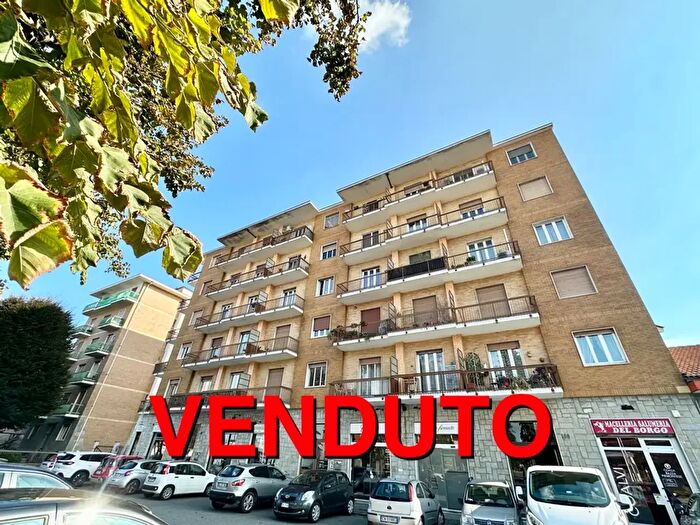 Appartamento bilocale in vendita in Strada San Mauro, Torino