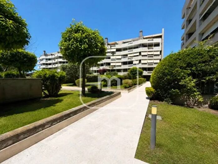 Appartamento bilocale in vendita in Via Ernesto Calindri, Roma