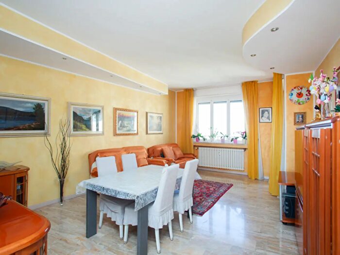 Appartamento quadrilocale in vendita in Via Guglielmo Marconi, Cinisello Balsamo