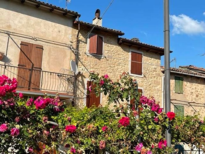 Casa con 6 locali in vendita in Grizzana Morandi