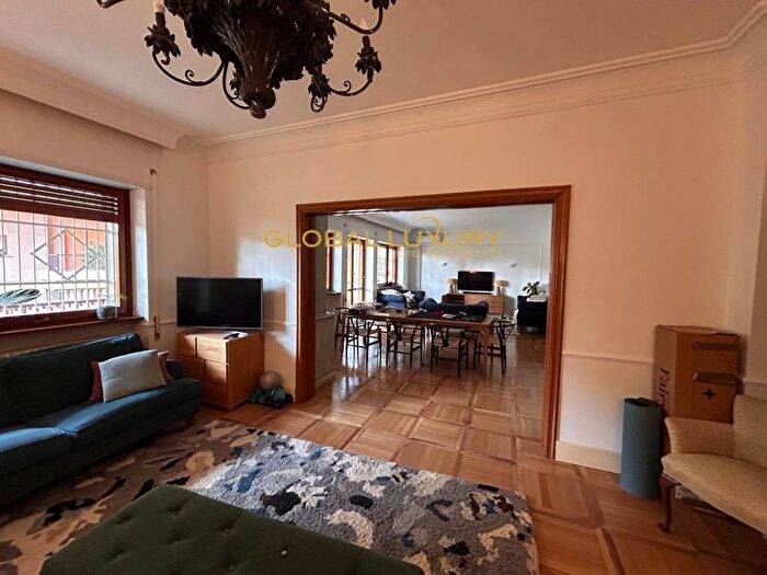 Appartamento con 6 locali in affitto in Cassia San Godenzo, Roma
