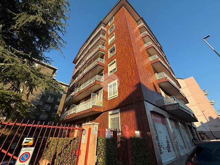 Appartamento trilocale in vendita in Viale G Marconi, Cusano Milanino