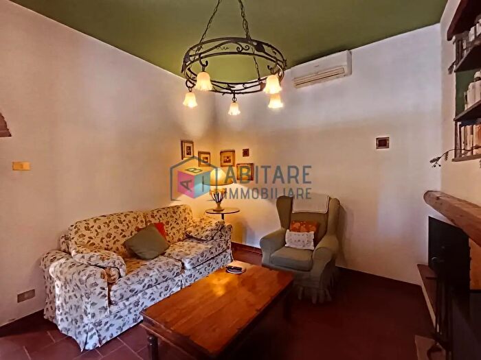 Casa quadrilocale in vendita in Rosignano Marittimo