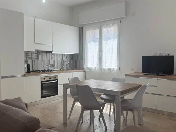 Appartamento trilocale in affitto in Cagliari