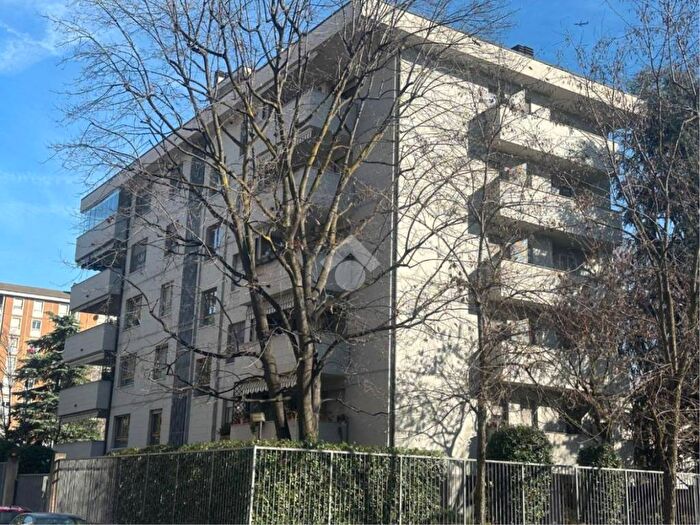Appartamento bilocale in affitto in Via Emilio Bignami, Bignami Ponale, Milano
