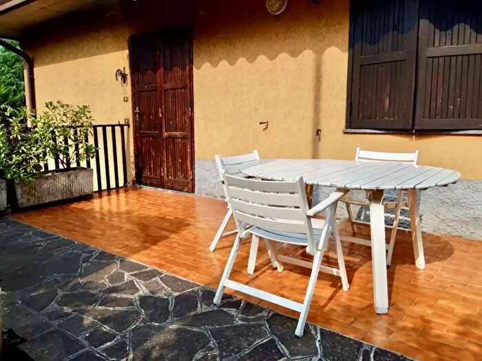 Appartamento bilocale in vendita in Via Santa Maria Immacolata, SantOmobono Terme