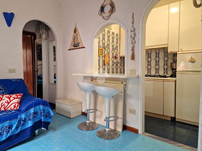 Appartamento bilocale in vendita in Via Roma, San Felice Circeo