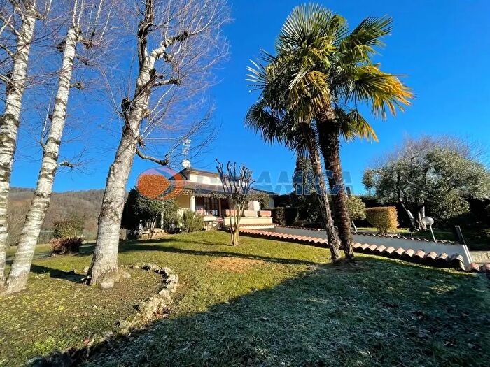 Casa con 5 locali in vendita in Villaggio Larco, Sotto Il Monte Giovanni Xxiii