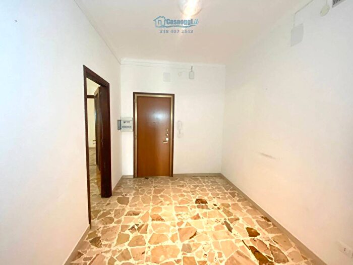 Appartamento con 5 locali in affitto in Viale Santa Panagia, Santa Panagia Teracati, Siracusa