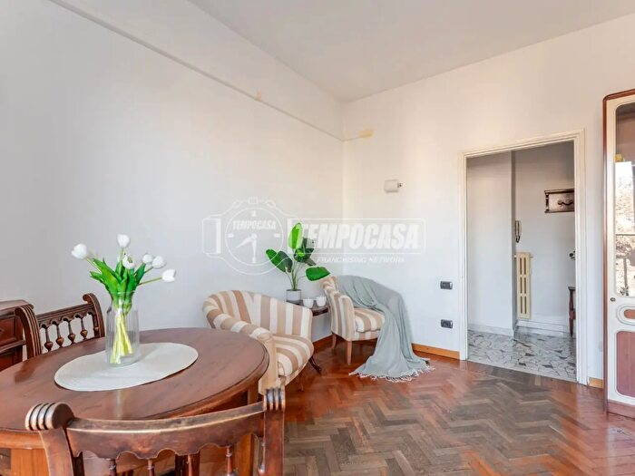 Case in Vendita e in Affitto - 3