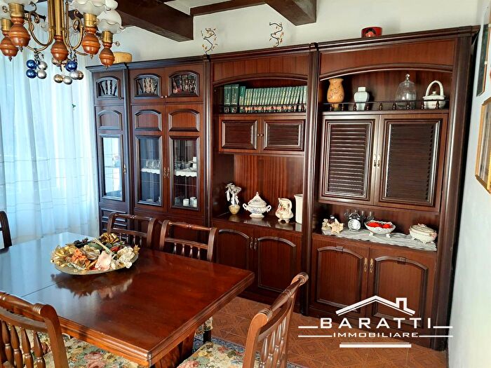 Casa con 6 locali in vendita in Gonzaga