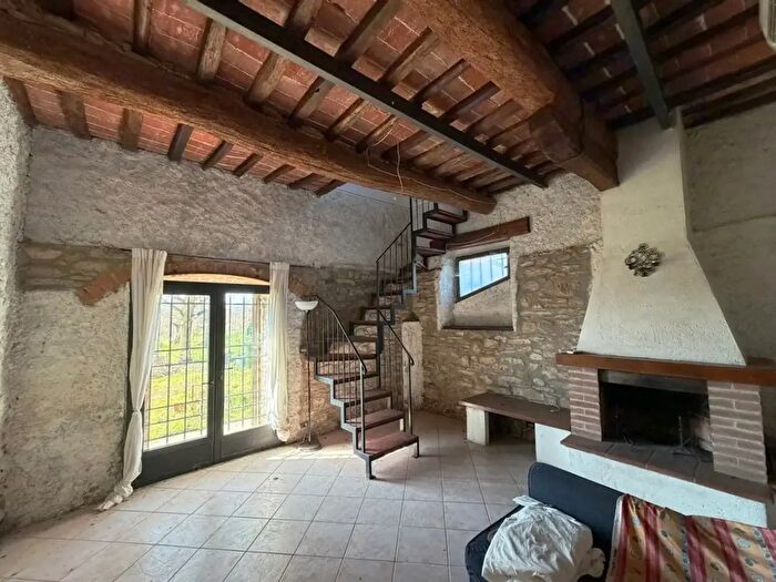 Casa trilocale in vendita in Via della Traiana, Terranuova Bracciolini