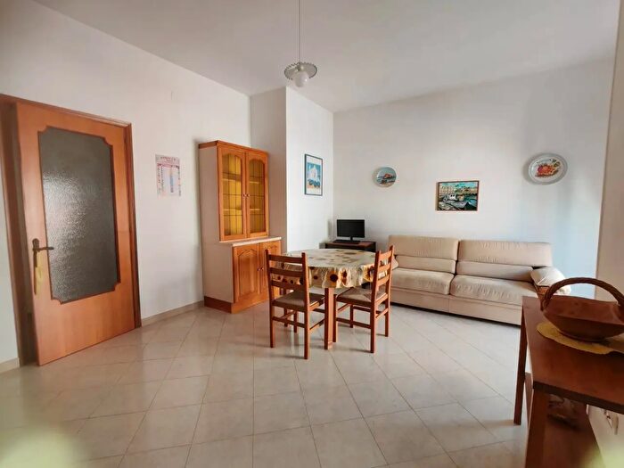 Appartamento quadrilocale in vendita in Viale Santa Panagia, Siracusa