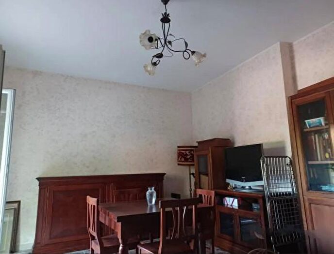 Appartamento trilocale in vendita in Viale Stelvio, Busto Arsizio