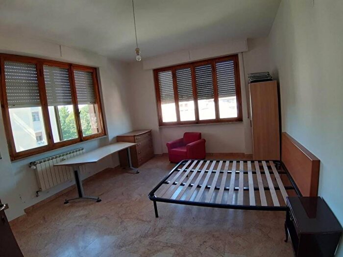 Appartamento con 5 locali in affitto in Viale delle Piagge, Le Piagge, Pisa