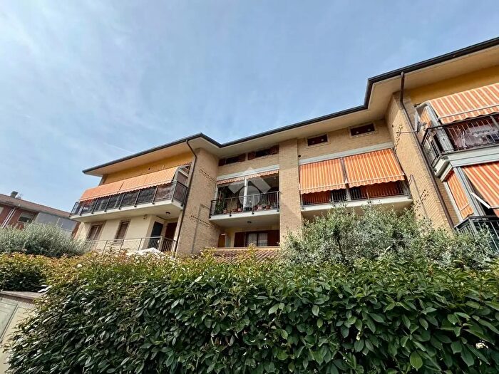Appartamento quadrilocale in vendita in Via Vittime di Bologna, Leini'