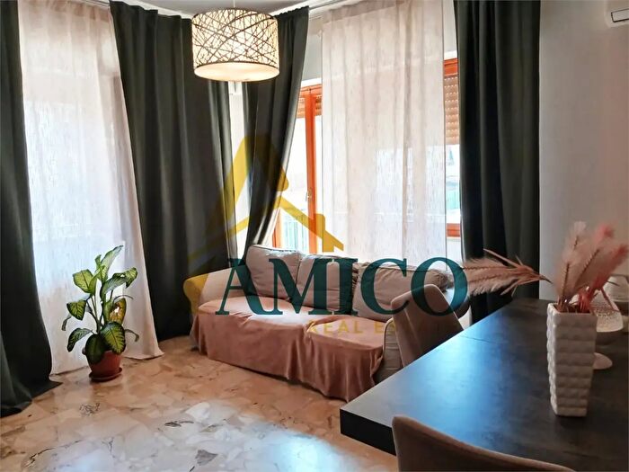 Appartamento quadrilocale in vendita in Via Città di Palermo, Bagheria
