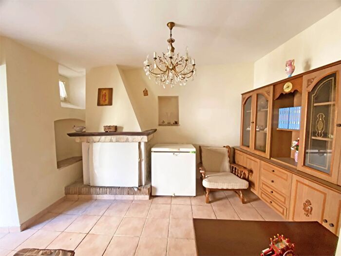 Casa con 5 locali in vendita in San Vincenzo Valle Roveto