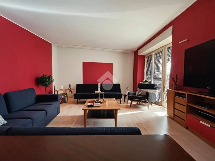 Appartamento trilocale in vendita in Via Roma, Sarnico